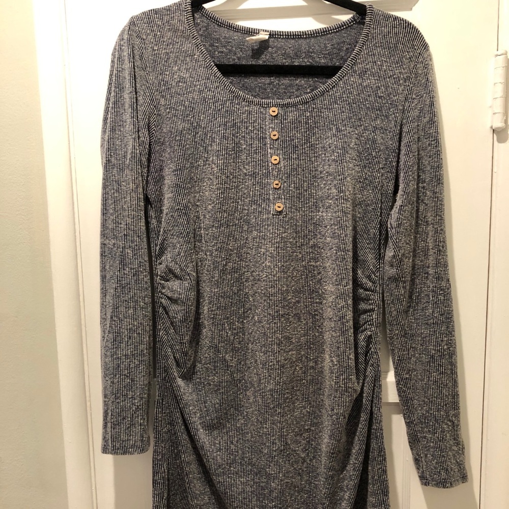 Ribbed long sleeve Henley maternity dress